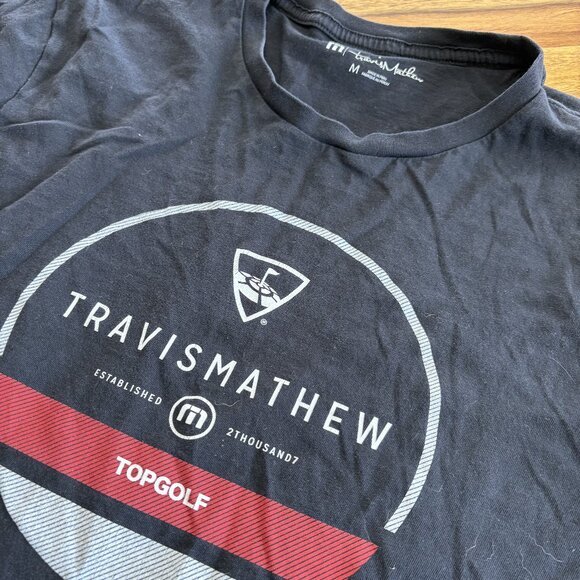 Travis Mathew Men's T-Shirt - Size Medium - Picture 1 of 3